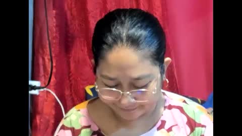 Snapshot of sweetpilipina88 chatting on 05/26/26, 02:07 MIA online show from 05/26/26, 02:07