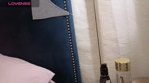 Snapshot of sweetpuddles chatting on 03/06/26, 12:18 sweetpuddles online show from 03/06/26, 12:18