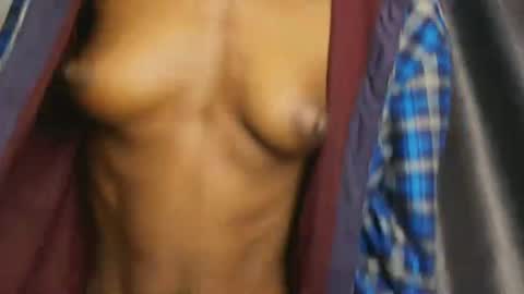 slim ivy online show from 05/09/26, 04:17
