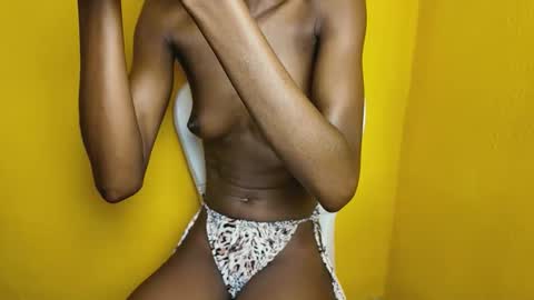 slim ivy online show from 05/11/26, 04:40