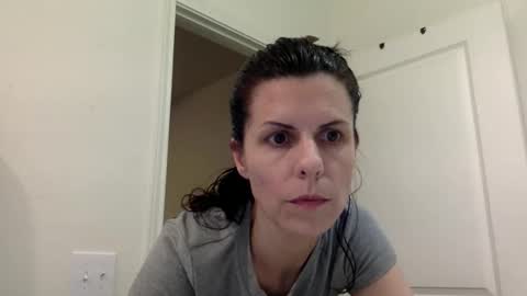 Snapshot of sweetriddance chatting on 02/01/26, 03:05 sweetriddance online show from 02/01/26, 03:05