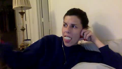 Snapshot of sweetriddance chatting on 02/26/26, 02:43 sweetriddance online show from 02/26/26, 02:43