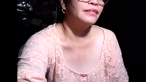 Snapshot of sweetsexyfiona431 chatting on 12/04/25, 09:18 sweetsexyfiona431 online show from 12/04/25, 09:18