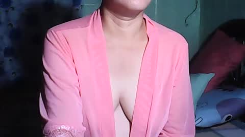 Snapshot of sweetsexyfiona431 chatting on 06/28/26, 12:44 sweetsexyfiona431 online show from 06/28/26, 12:44