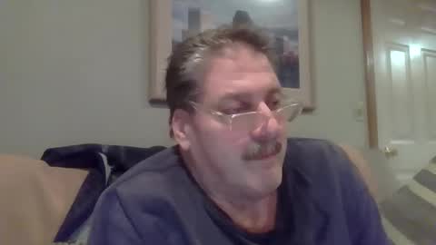 Snapshot of sweetsforu326 chatting on 01/08/25, 11:54 sweetbrowneyes623 online show from 01/08/25, 11:54