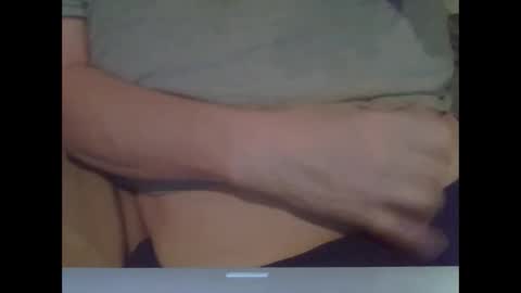 Snapshot of sweetsforu326 chatting on 01/24/25, 11:37 sweetbrowneyes623 online show from 01/24/25, 11:37