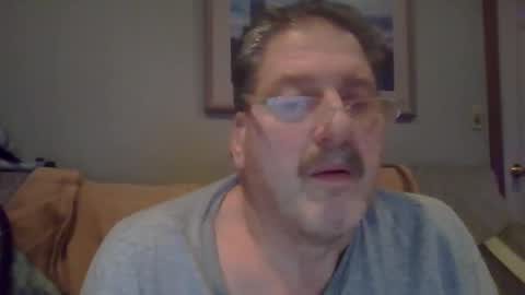Snapshot of sweetsforu326 chatting on 01/27/25, 11:43 sweetbrowneyes623 online show from 01/27/25, 11:43