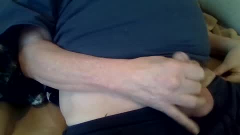 Snapshot of sweetsforu326 chatting on 03/08/25, 12:52 sweetbrowneyes623 online show from 03/08/25, 12:52