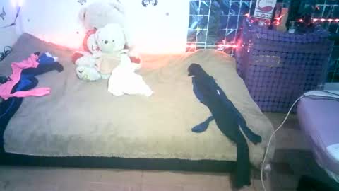 Snapshot of sweetsin_21 chatting on 01/10/25, 02:25 MEGHAN LOPEZ online show from 01/10/25, 02:25