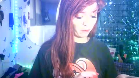 Snapshot of sweetsin_21 chatting on 01/14/25, 11:27 MEGHAN LOPEZ online show from 01/14/25, 11:27