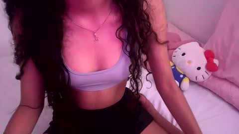 Snapshot of sweetsinnyx chatting on 03/17/26, 08:23 SweetSinnyX online show from 03/17/26, 08:23