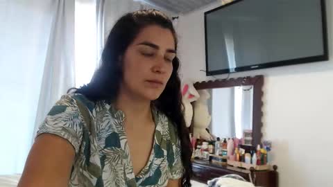 Dianis online show from 12/04/25, 02:59