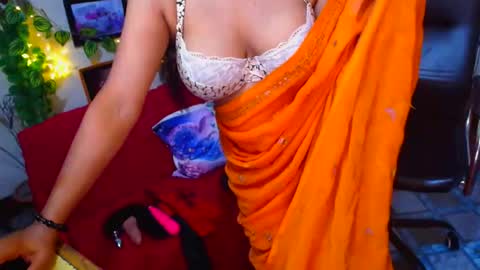 SweetSour online show from 11/17/25, 12:38