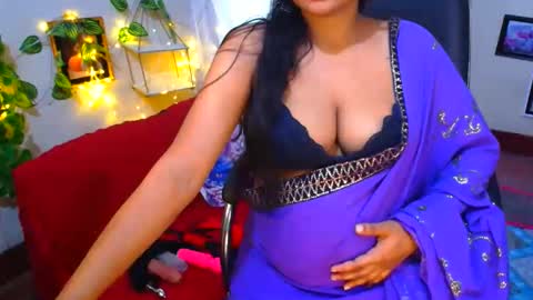 Snapshot of sweetsour18 chatting on 02/05/26, 05:01 SweetSour online show from 02/05/26, 05:01