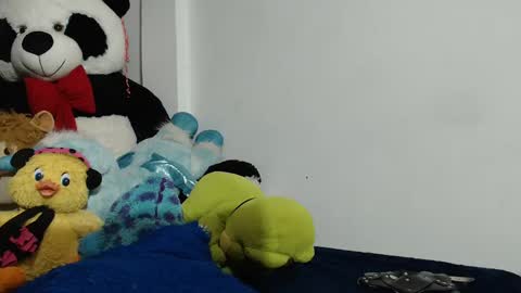 sweett_candy1 online show from 01/03/25, 12:33