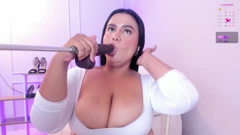    1430 - 22-00 online show from 10/24/25, 03:47