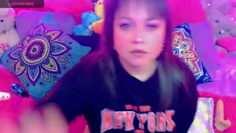 Snapshot of sweett_martina chatting on 02/10/25, 01:57 martina online show from 02/10/25, 01:57