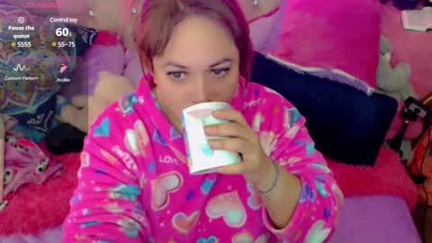 Snapshot of sweett_martina chatting on 03/06/25, 07:36 martina online show from 03/06/25, 07:36