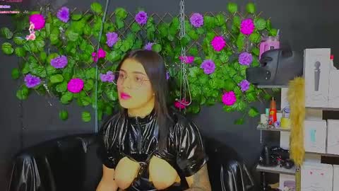 Molly -  INDEPENDENT MODEL online show from 05/10/26, 07:57