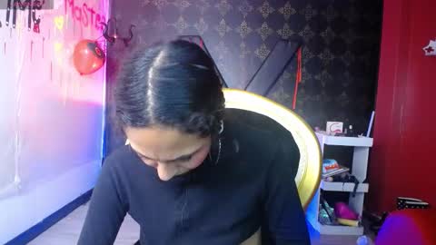 Snapshot of sweett_pleasure chatting on 10/04/25, 02:04 Sweett pleasure online show from 10/04/25, 02:04