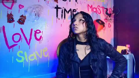 Sweett pleasure online show from 11/17/25, 02:01