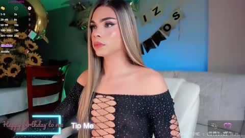 Snapshot of sweett_shinexx chatting on 02/09/25, 06:11 angel online show from 02/09/25, 06:11