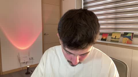 Snapshot of sweettaaron chatting on 11/14/25, 06:17 Andy online show from 11/14/25, 06:17