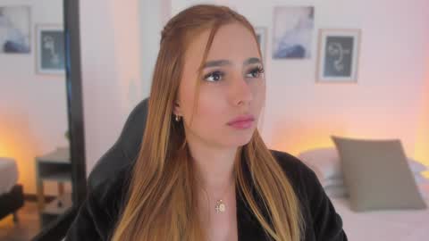 Snapshot of sweettammy_ chatting on 12/13/24, 08:15 Tammy online show from 12/13/24, 08:15