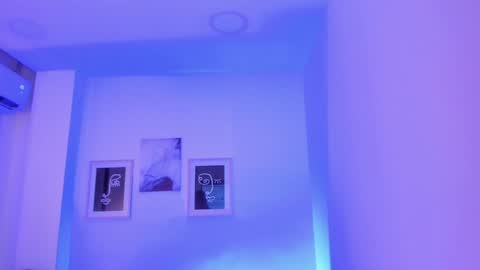 Snapshot of sweettammy_ chatting on 12/19/24, 02:45 Tammy online show from 12/19/24, 02:45