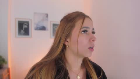 Snapshot of sweettammy_ chatting on 12/24/24, 01:49 Tammy online show from 12/24/24, 01:49