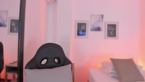 Snapshot of sweettammy_ chatting on 02/11/25, 07:48 Tammy online show from 02/11/25, 07:48