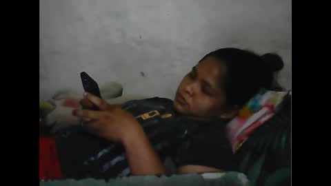 Snapshot of sweettielicious chatting on 05/14/26, 06:09 jHonNAlYnN online show from 05/14/26, 06:09