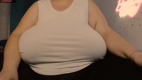 Maya online show from 02/23/25, 06:01