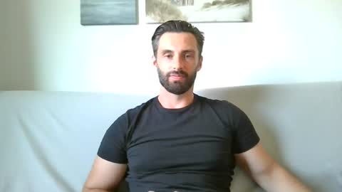 Snapshot of sweettom69 chatting on 07/16/26, 10:10 Tom online show from 07/16/26, 10:10