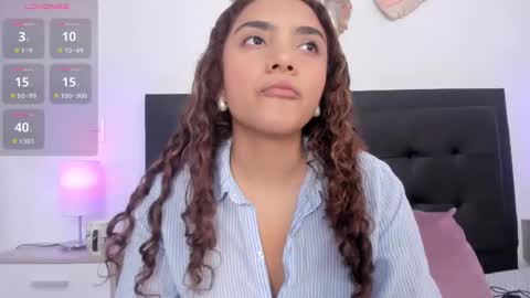 Snapshot of sweetty_girl_ chatting on 09/27/25, 12:32 Sweetty online show from 09/27/25, 12:32