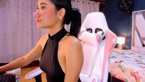 Snapshot of sweettyalondra chatting on 02/27/25, 11:20 ALONDRA online show from 02/27/25, 11:20