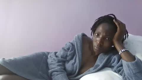 sweetvalariy online show from 11/19/25, 12:54