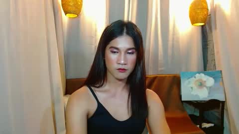 sweetvictoria2000 online show from 02/04/25, 06:49