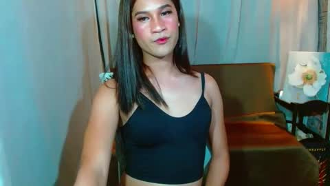 sweetvictoria2000 online show from 02/16/25, 04:42