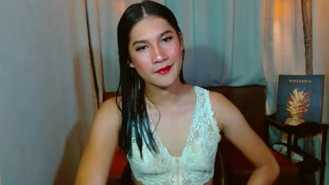 sweetvictoria2000 online show from 02/26/25, 09:21