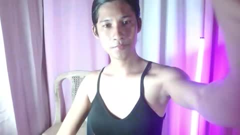 sweetvictoria2000 online show from 10/17/25, 08:50