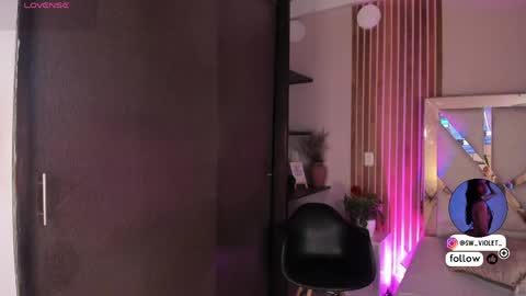 sweetviolet___ online show from 04/09/26, 12:32