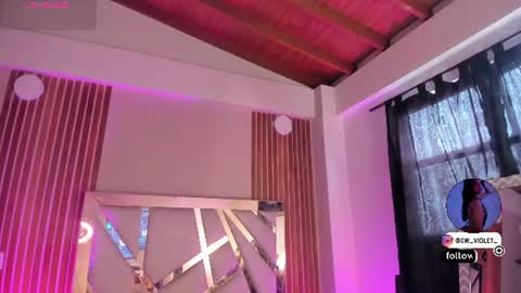 sweetviolet___ online show from 06/15/26, 12:07