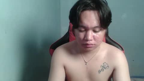 Snapshot of sweetwhore_cristy chatting on 10/01/25, 04:40 cristy online show from 10/01/25, 04:40