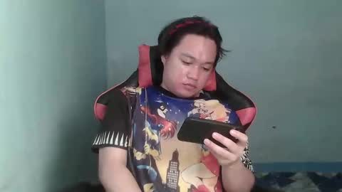 Snapshot of sweetwhore_cristy chatting on 11/11/25, 06:41 cristy online show from 11/11/25, 06:41