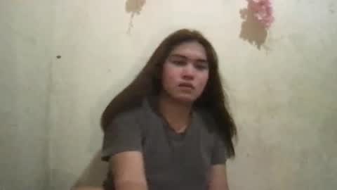 Snapshot of sweety_heart18 chatting on 05/12/26, 06:43 sweety_heart18 online show from 05/12/26, 06:43