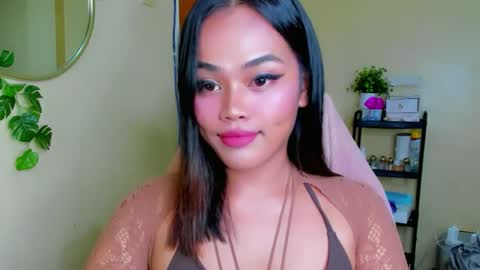 Snapshot of sweety_shane chatting on 05/04/26, 01:18 sweety_shane online show from 05/04/26, 01:18