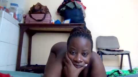 Snapshot of sweetyass25 chatting on 07/27/26, 07:26 sweetyass25 online show from 07/27/26, 07:26