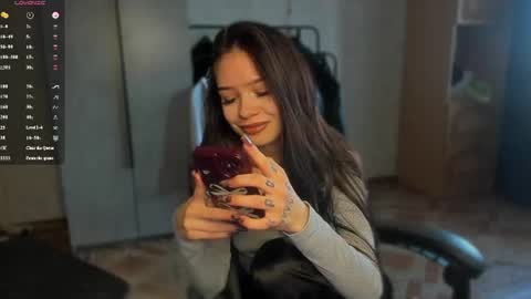 sweetydeviliya online show from 06/18/26, 04:02