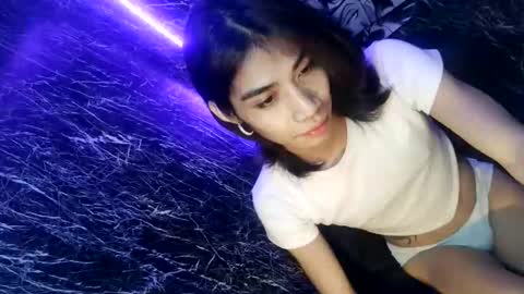 Snapshot of sweetyguyxxx1998 chatting on 02/04/26, 06:58 - allen online show from 02/04/26, 06:58